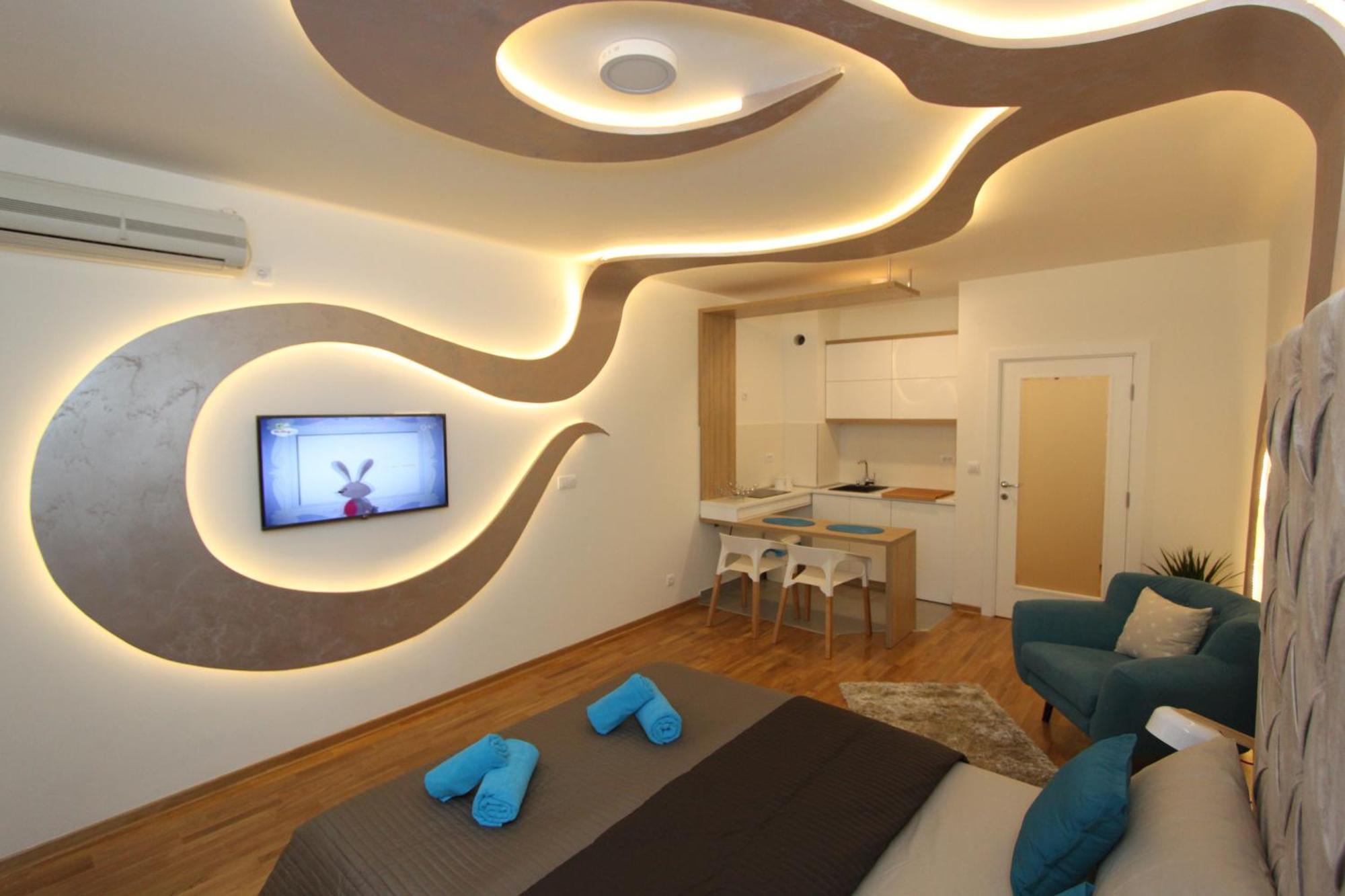Riviera New Belgrade Apartment, Parking 5 Eur Per Day Εξωτερικό φωτογραφία