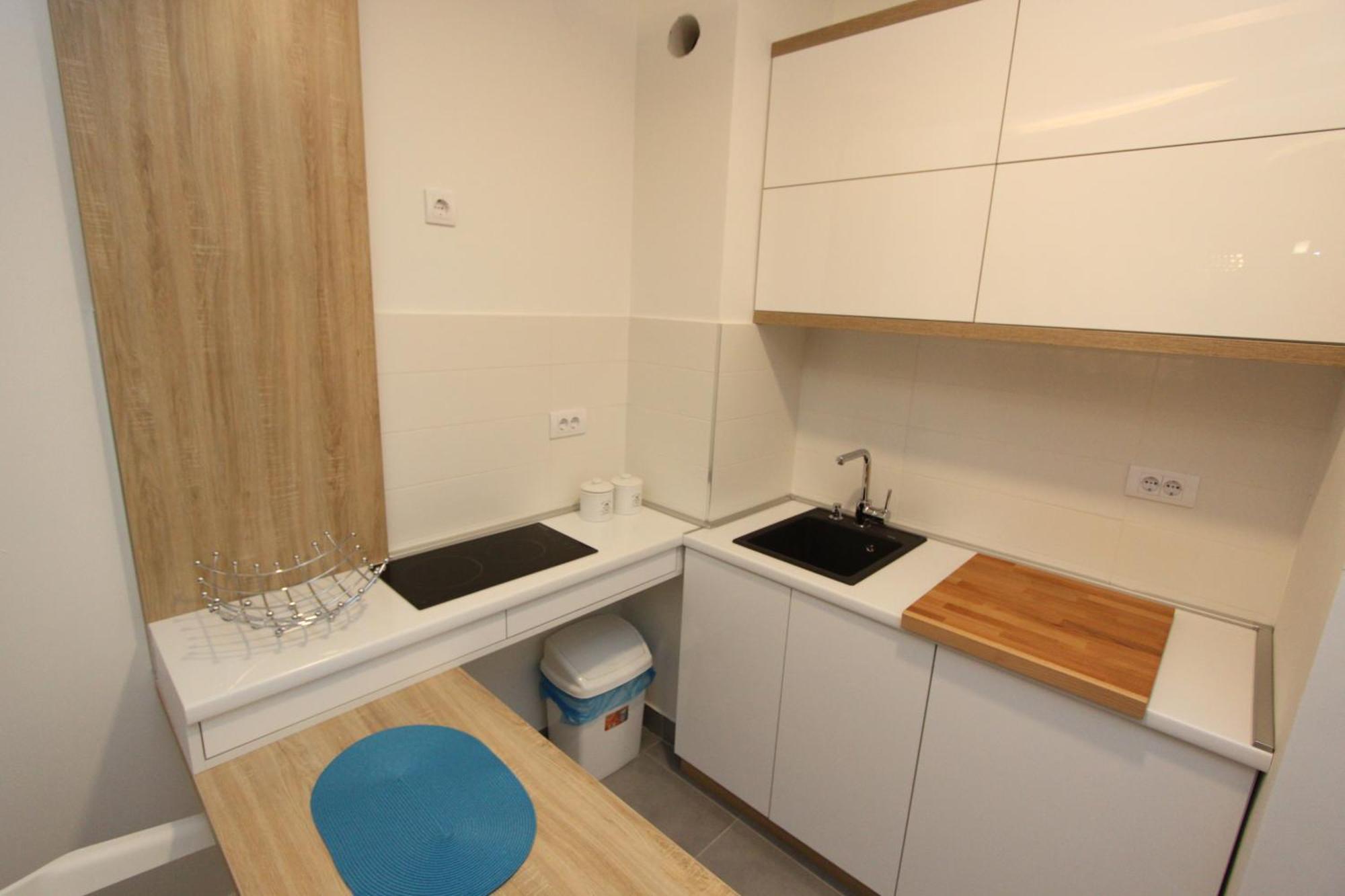 Riviera New Belgrade Apartment, Parking 5 Eur Per Day Εξωτερικό φωτογραφία
