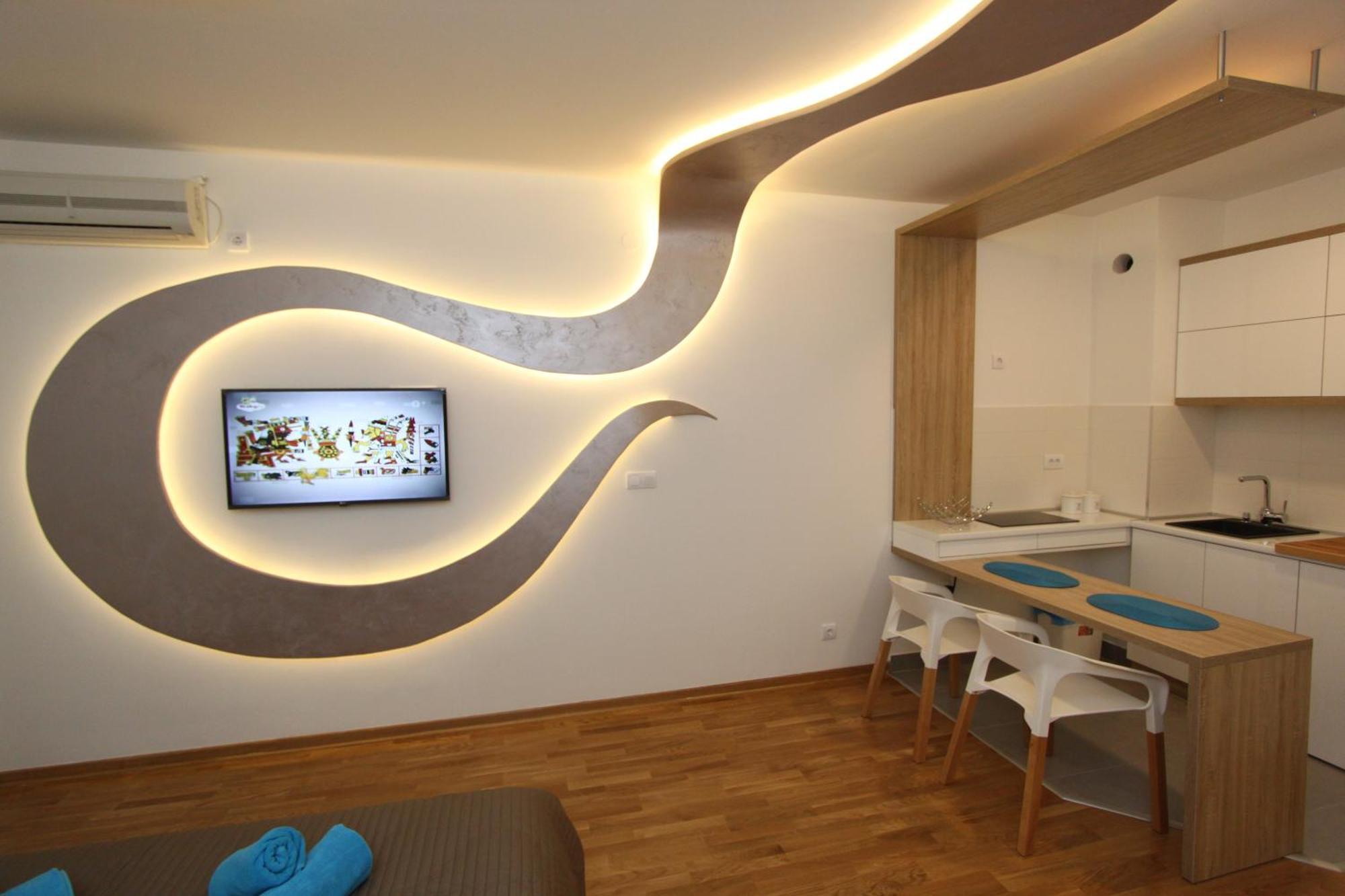 Riviera New Belgrade Apartment, Parking 5 Eur Per Day Εξωτερικό φωτογραφία