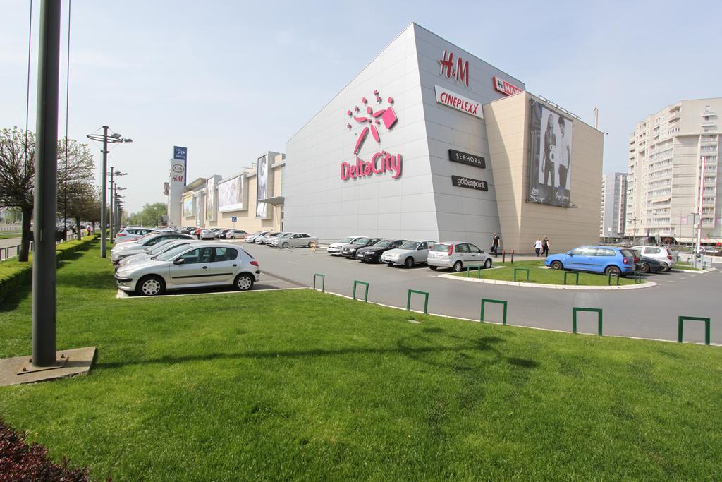Riviera New Belgrade Apartment, Parking 5 Eur Per Day Εξωτερικό φωτογραφία